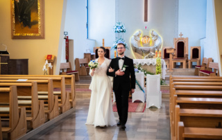 Karolina i Mietek - Zdjęcia ze ślubu w Bukownie